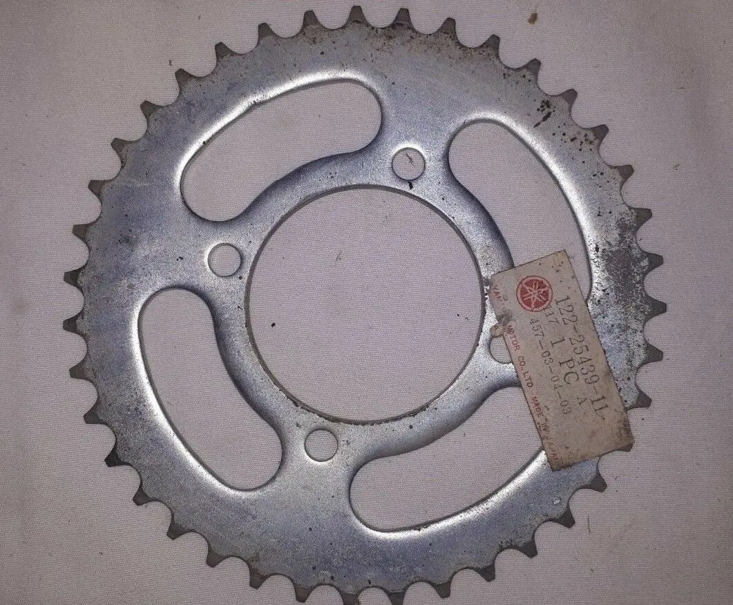 Yamaha 1967 Yl2 100 Rear Oem Sprocket 1