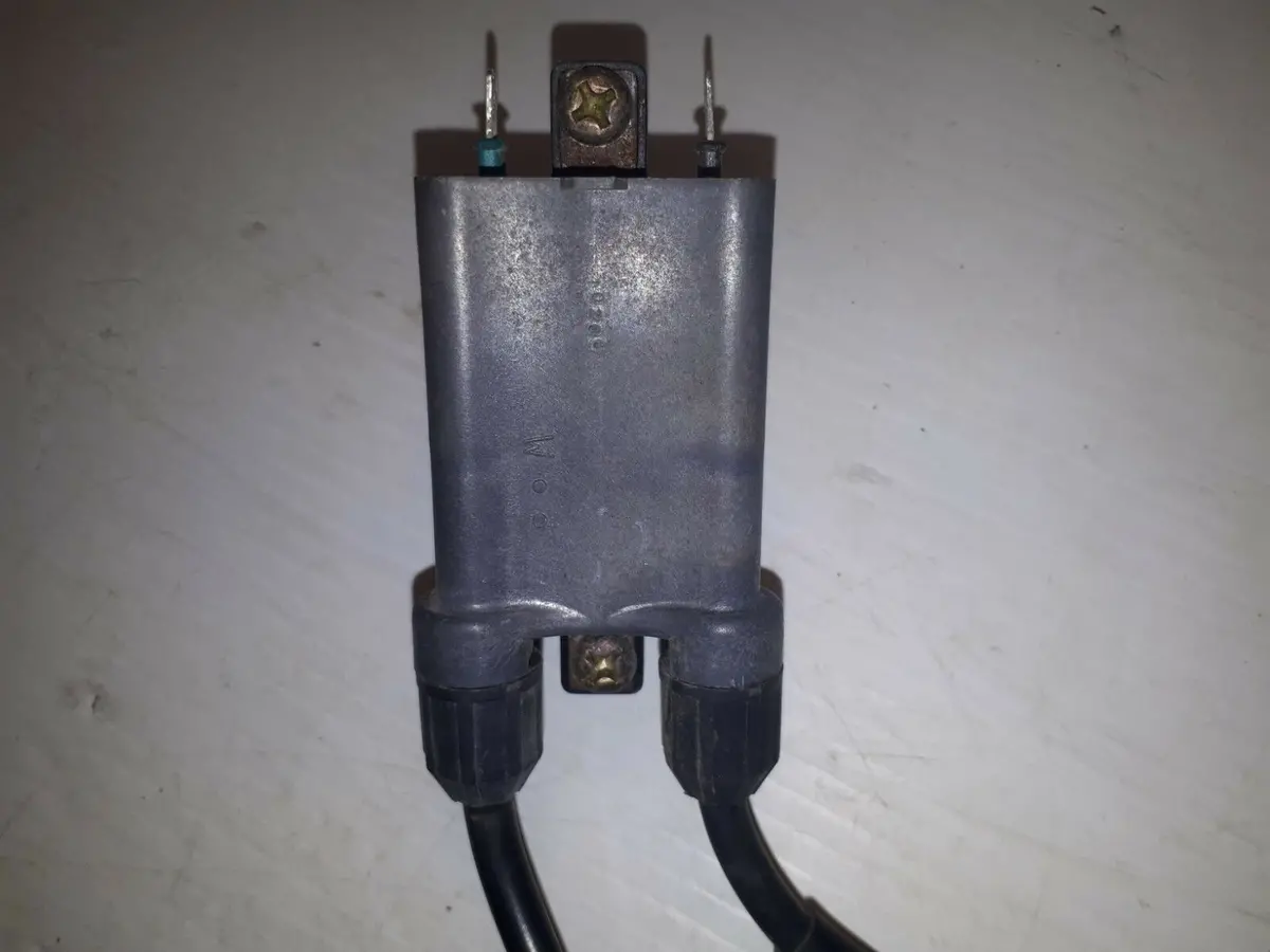 Kawasaki Zrx 1200 R Ignition Coil 1&4, 21121-1300 1
