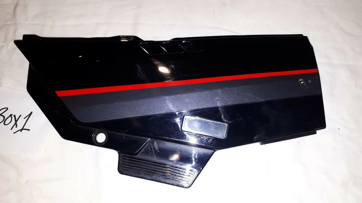 Zx 750 Ninja Left Side Cover 1