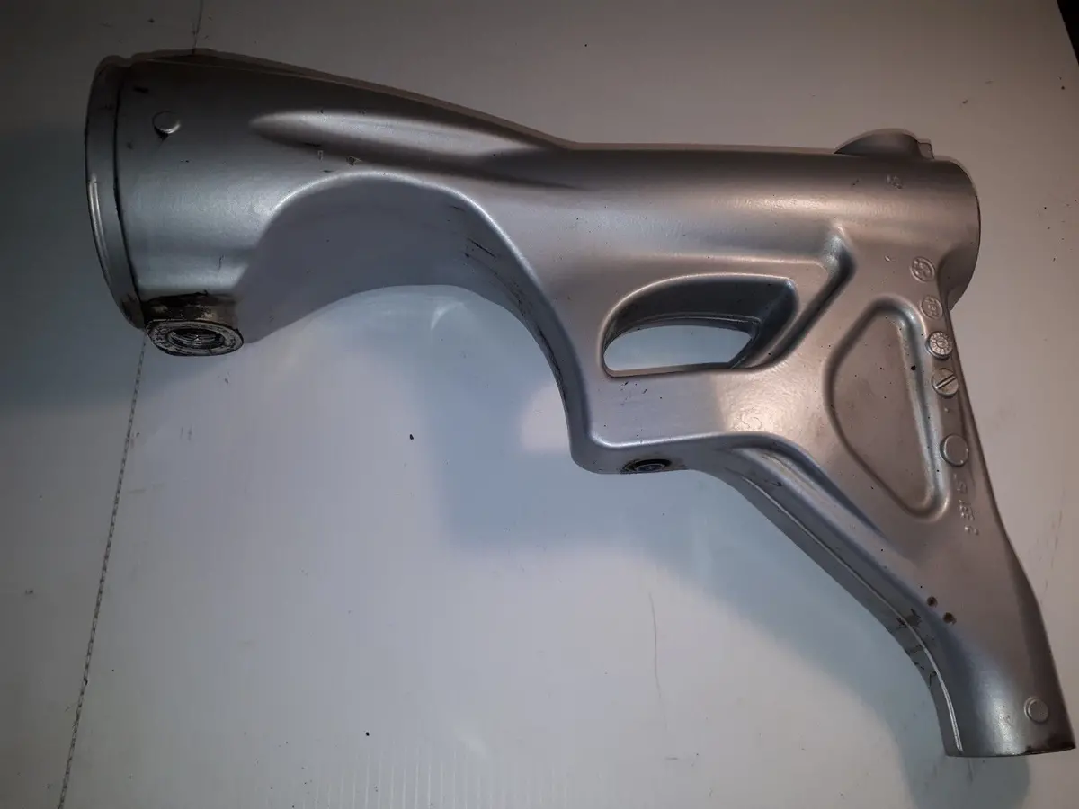 1999 Bmw R1100s Rear Swing Arm 1