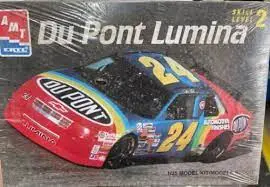 1:25 Du Pont Lumina 1