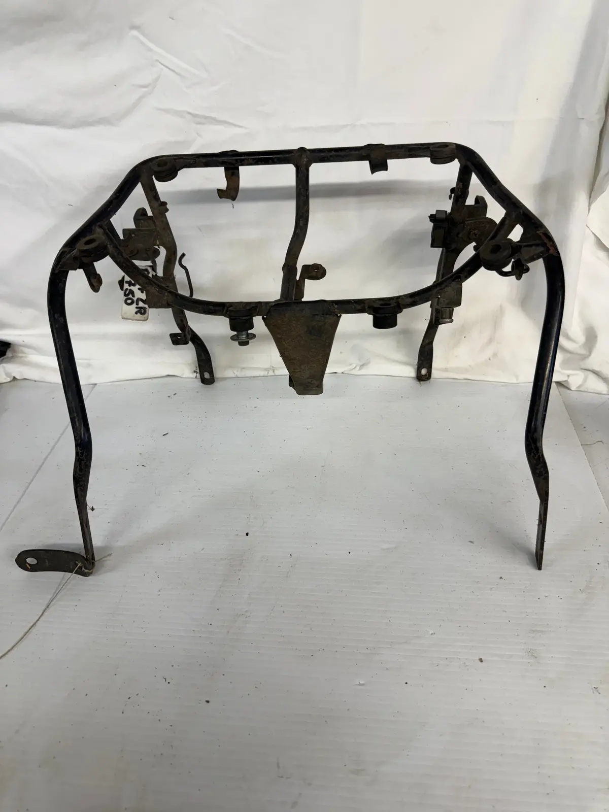 Fzr750 Fzr1000 Upper Fairing Bracket 1