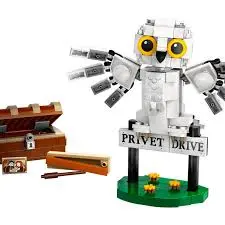 Harry Potter: Hedwig At 4 Privet Drive 1