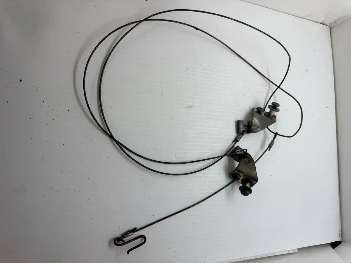 Yamaha Phazer Hood Cable 1