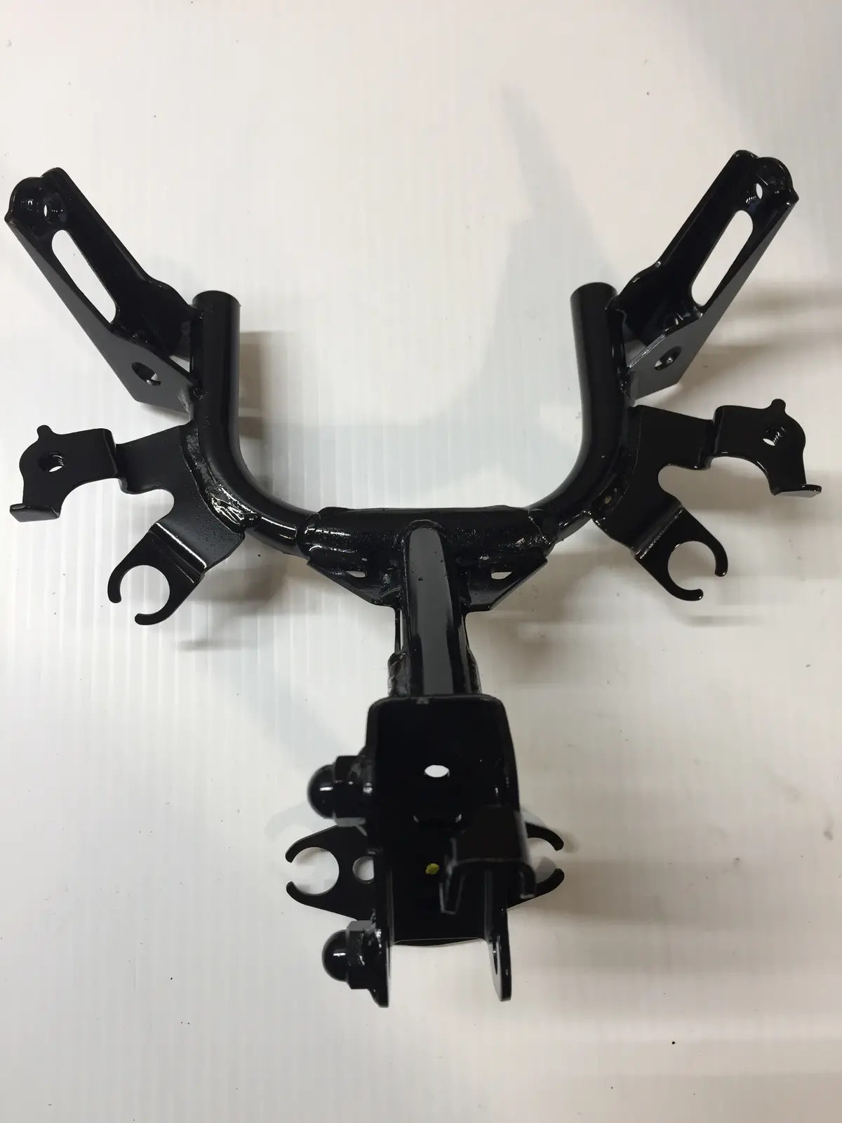 Yzf R3 Windshield Stay 1