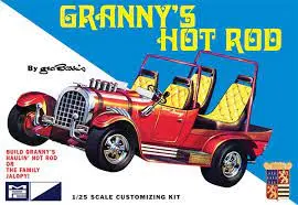 1:25 Granny's Hot Rod 1