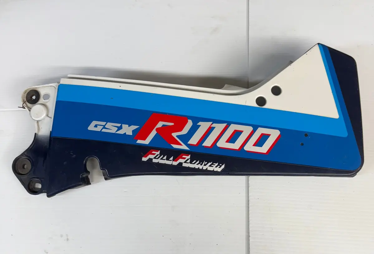1986 Gsx-R 1100 Left Tail Fairing 1