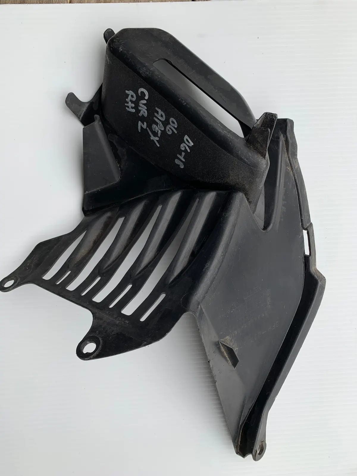 Yamaha Apex Right Cover 2 1
