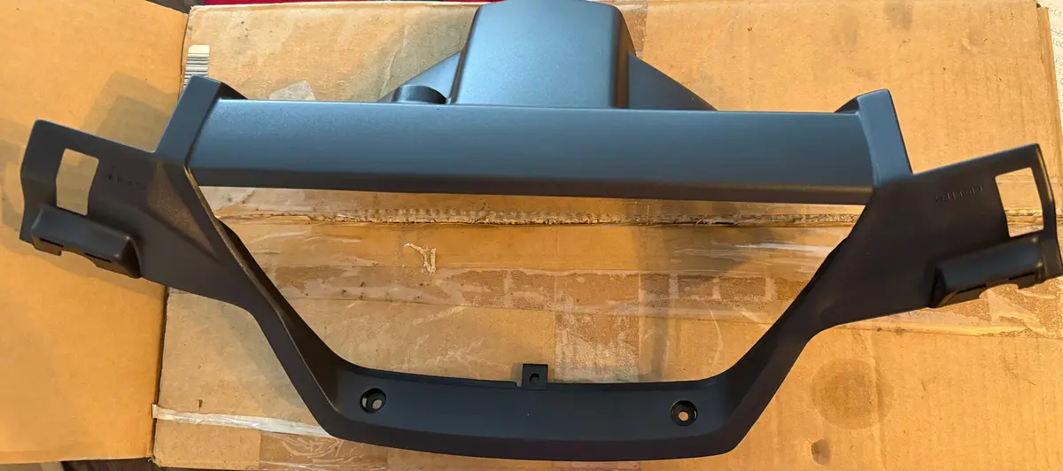 Honda Ch250 Elite Scooter Rear Handlebar Cover 1