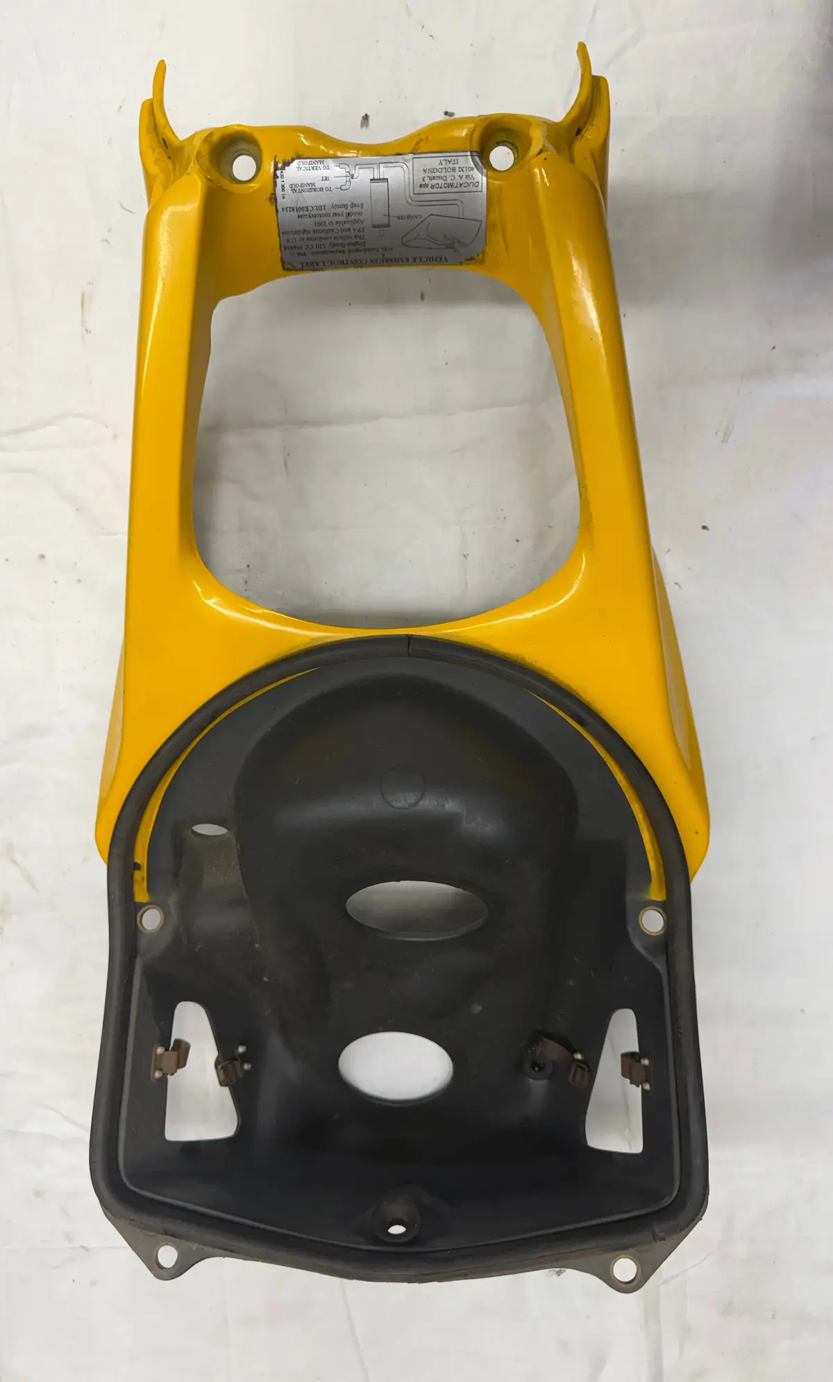 Ducati 748 916 996 998 Airbox 1