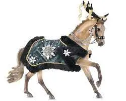 2023 Holiday Horse: Highlander 1