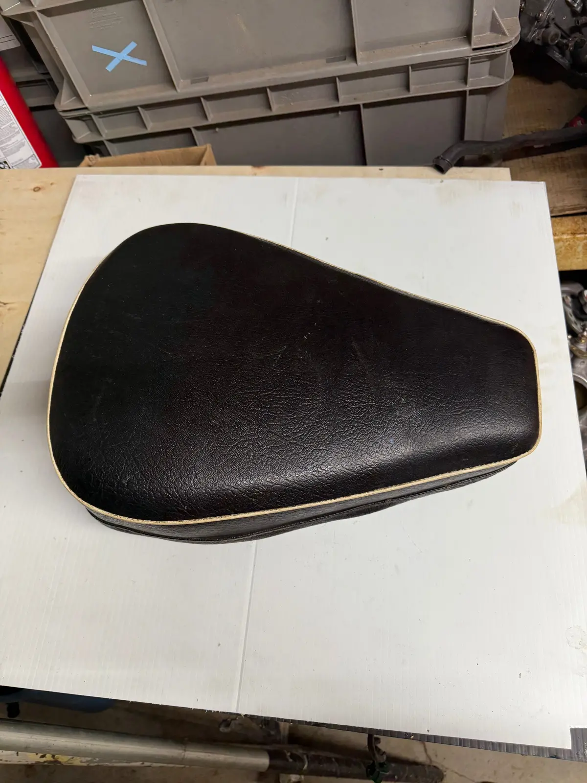 Bsa Vintage Short Seat 1