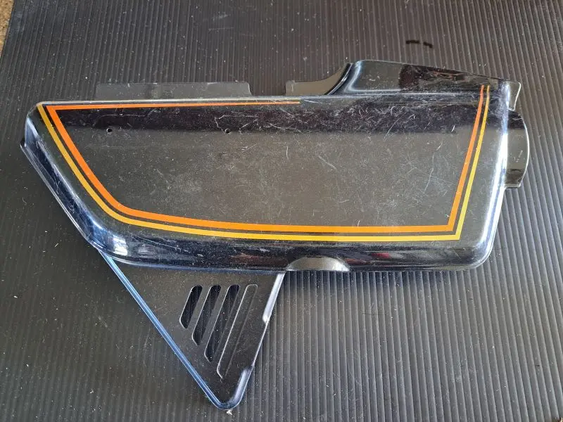 Cb750k Right Side Cover 1