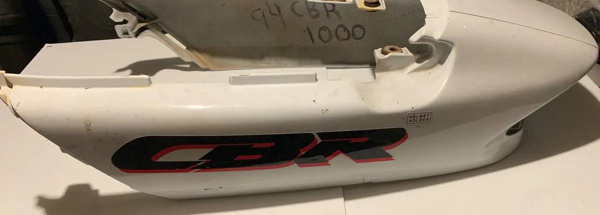 Cbr1000f Seat Cowl 1