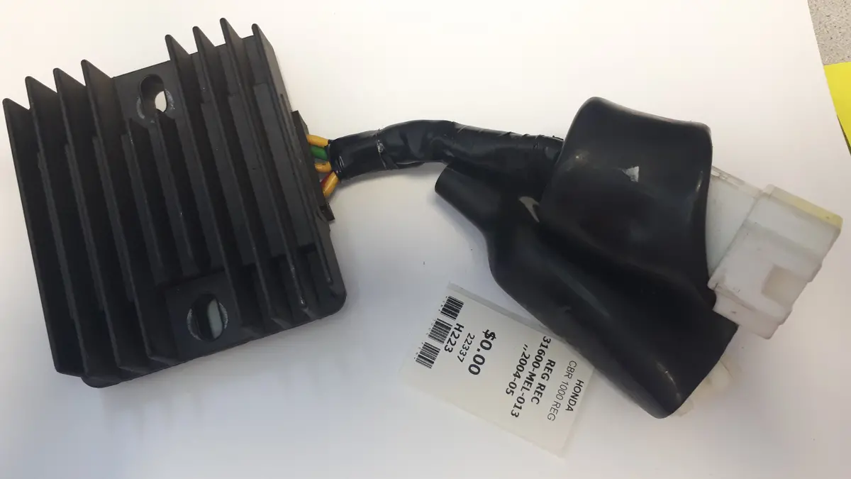 Cbr1000rr Regulator Rectifier 1