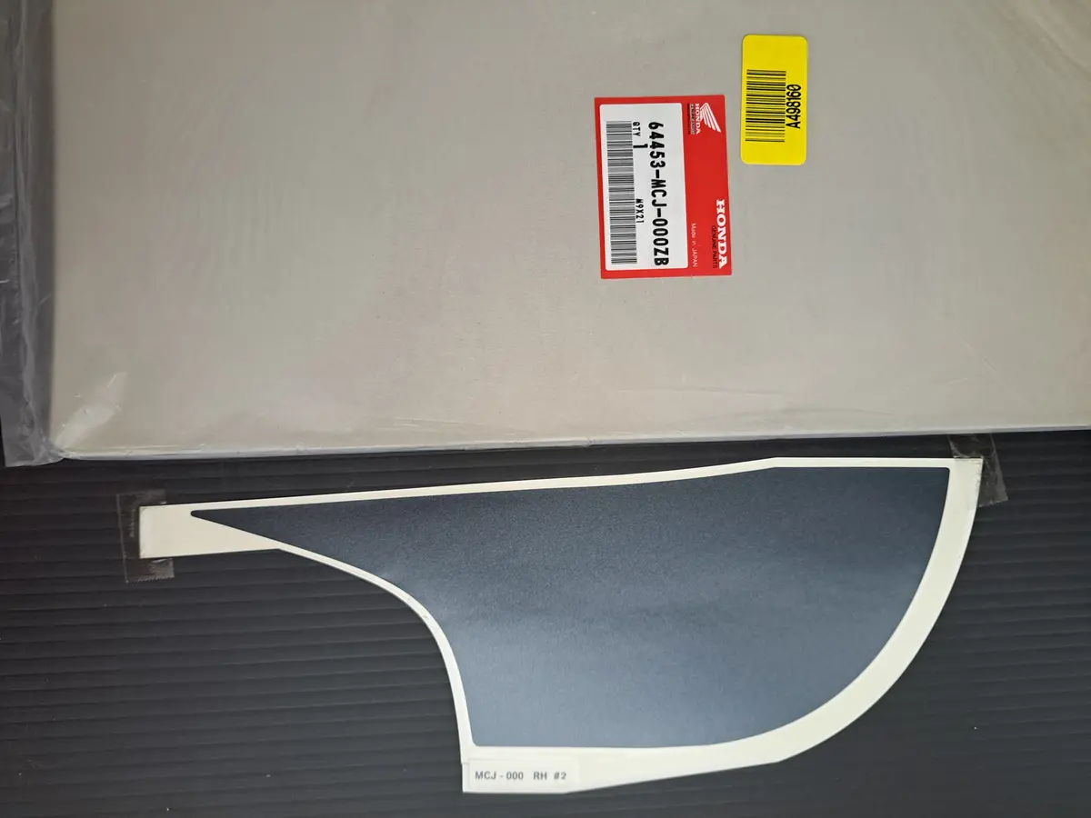 Cbr900rr Lower Decal 1