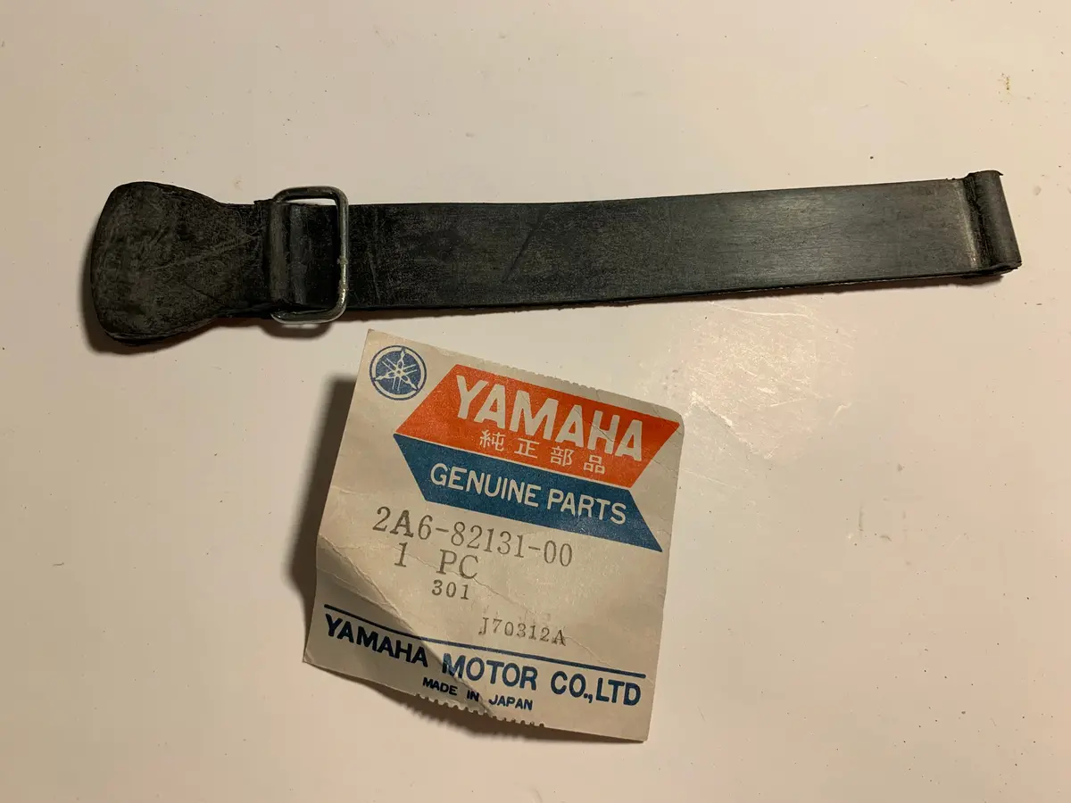 Yamaha Dt125 Battery Strap 1