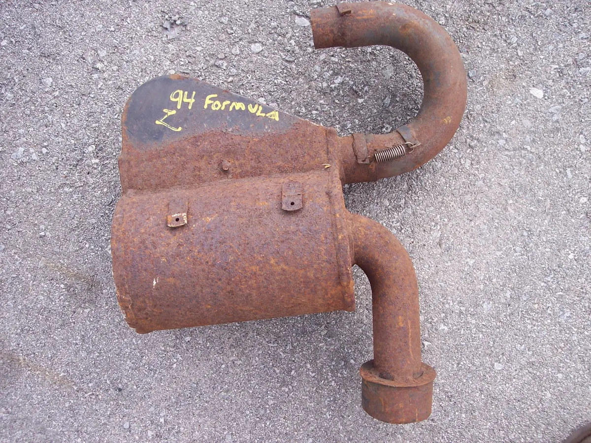 1994 Formula Z Muffler 1