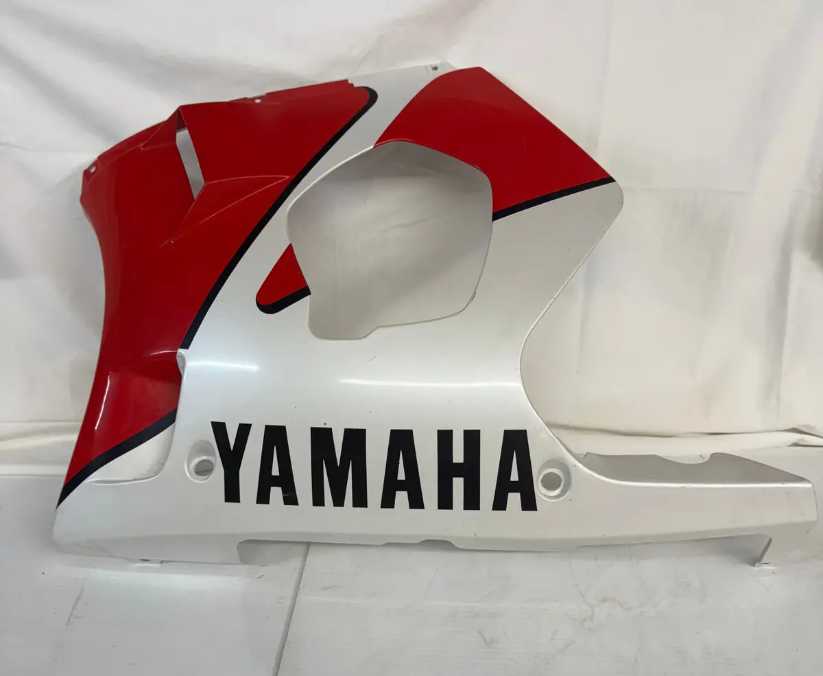 Fzr 400 Left Fairing 1