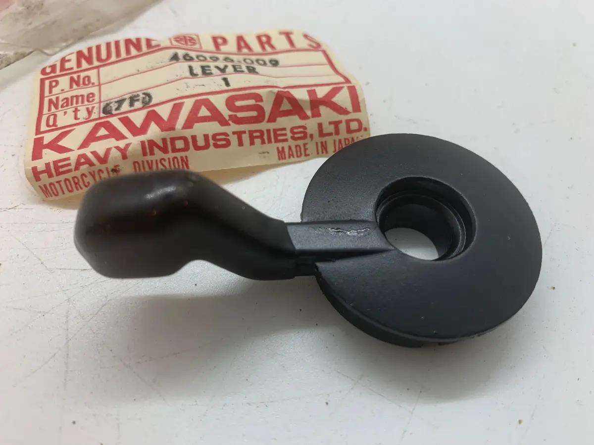 Kawasaki Mach, Kh Starter Lever 1