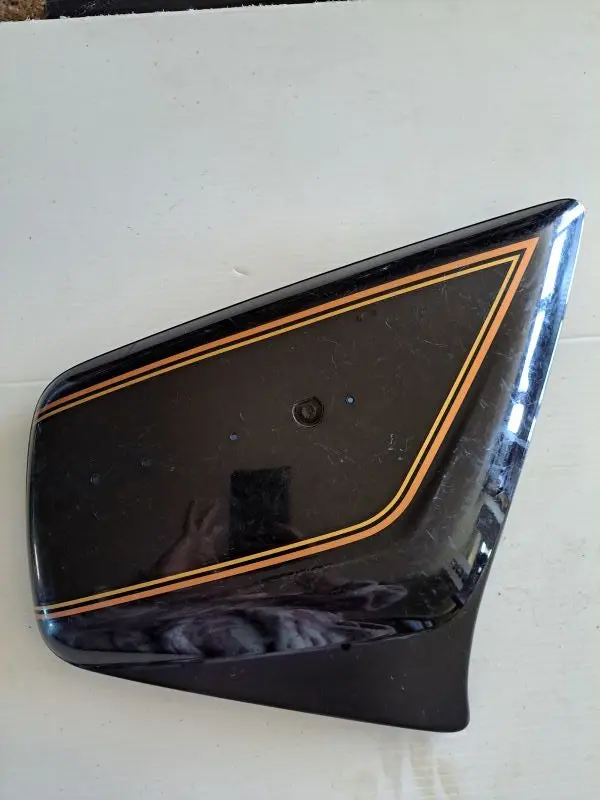 Gl1100 Right Side Cover 1