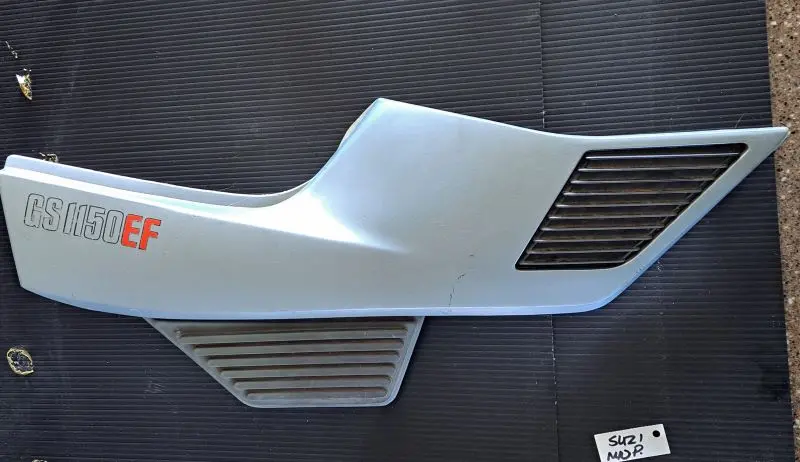 Gs1150ef Right Side Cover 1