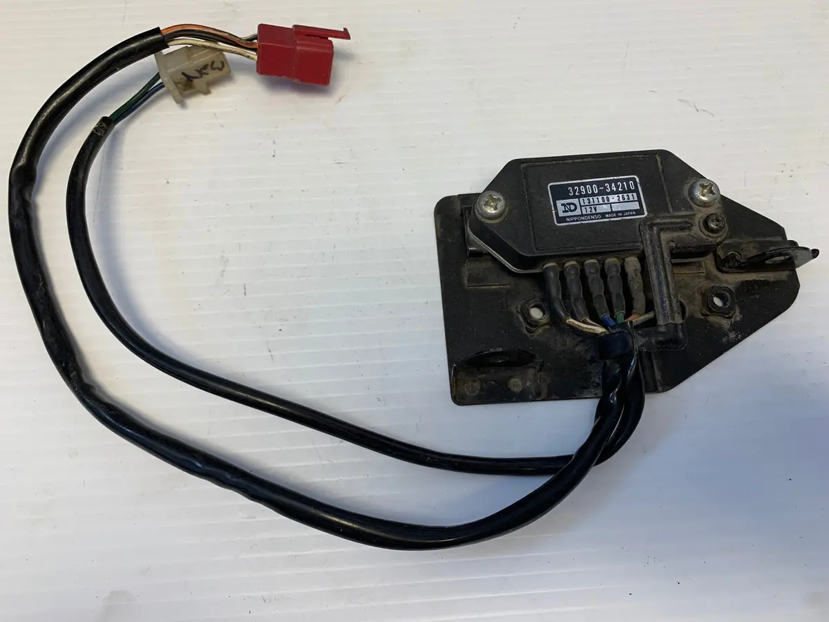 Gs650 Cdi Igniter 1
