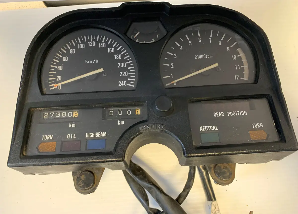 Gs750e Gauges, Speedo 1