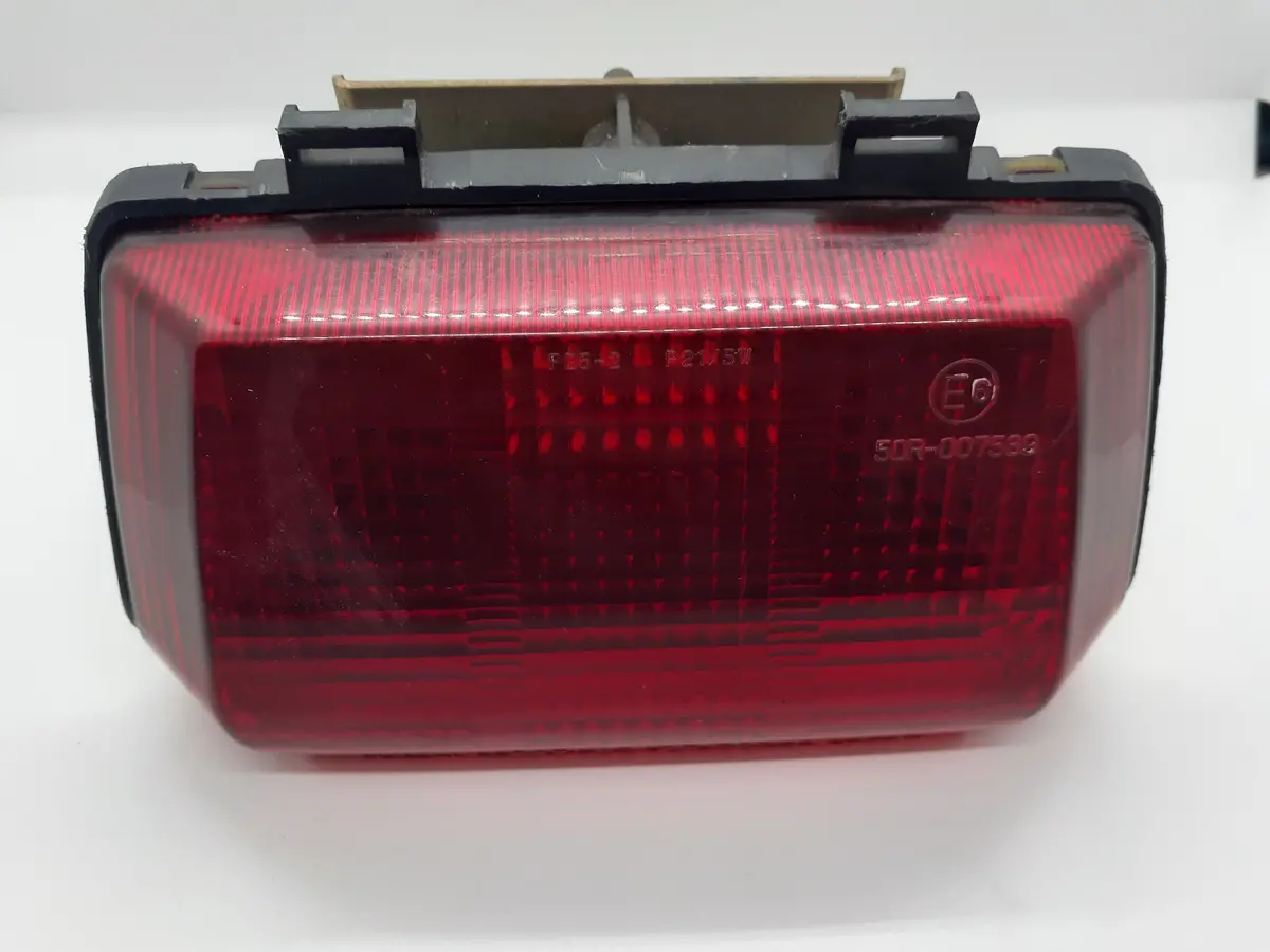 Gsxr 750 Gsxr1100 Tail Light 1