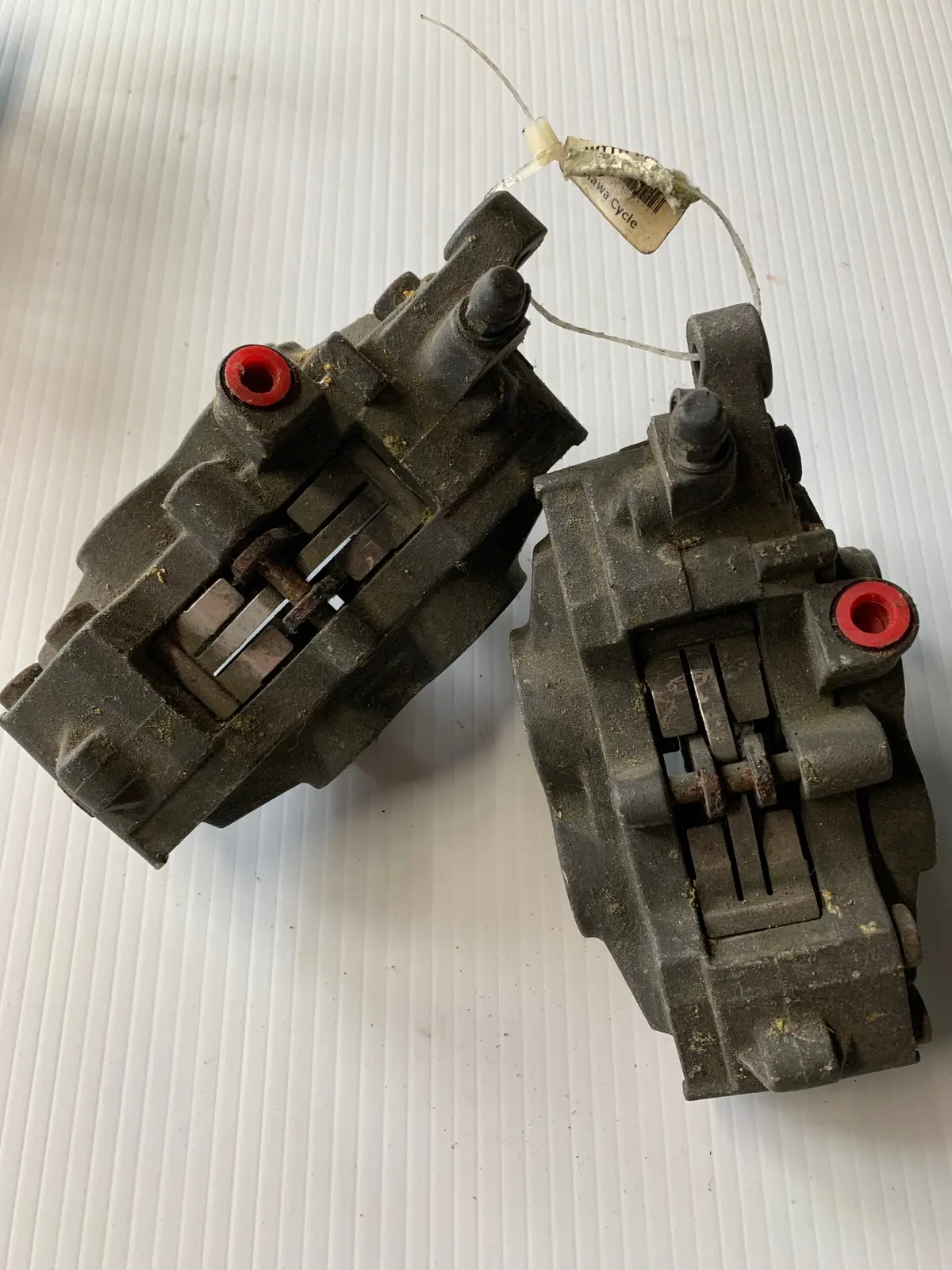 Gsx-R 750 Front Calipers 1