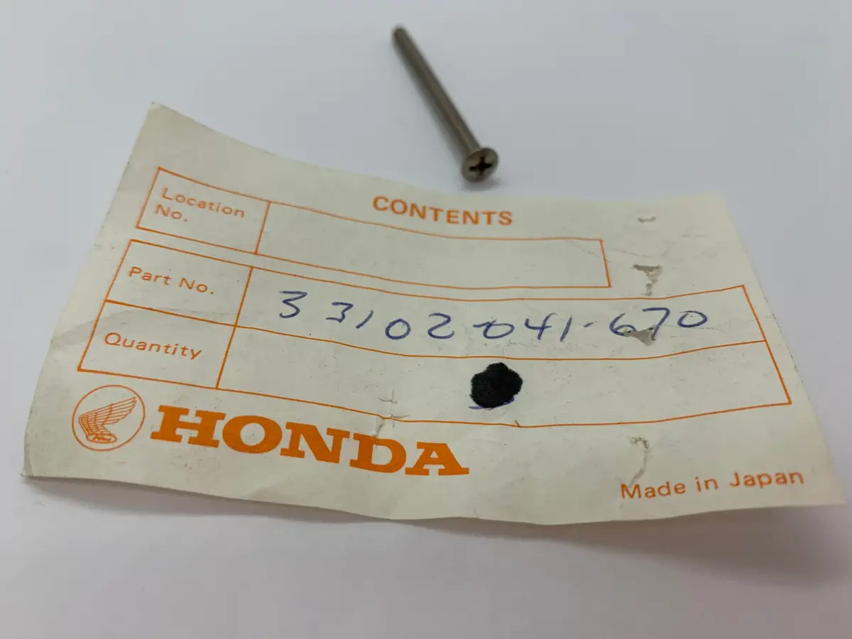 Honda Headlight Screw 1