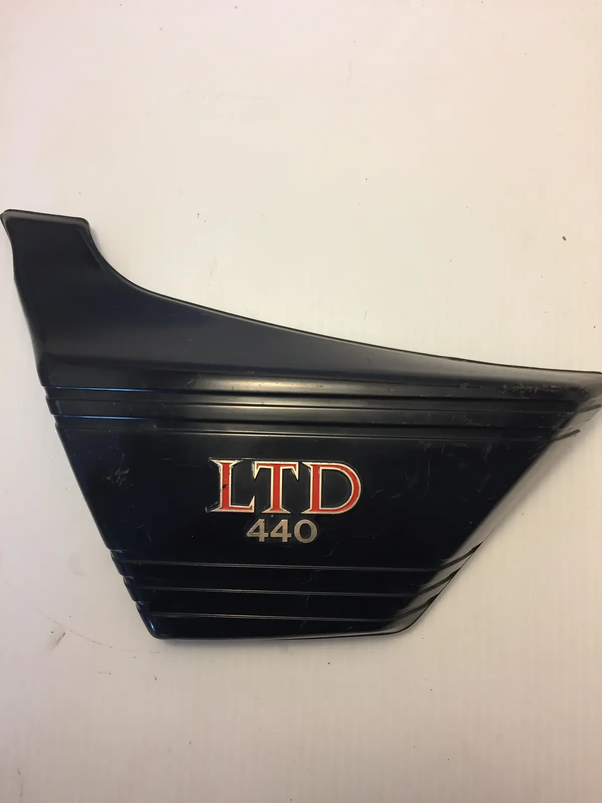 Kz440 Ltd Left Side Cover 1