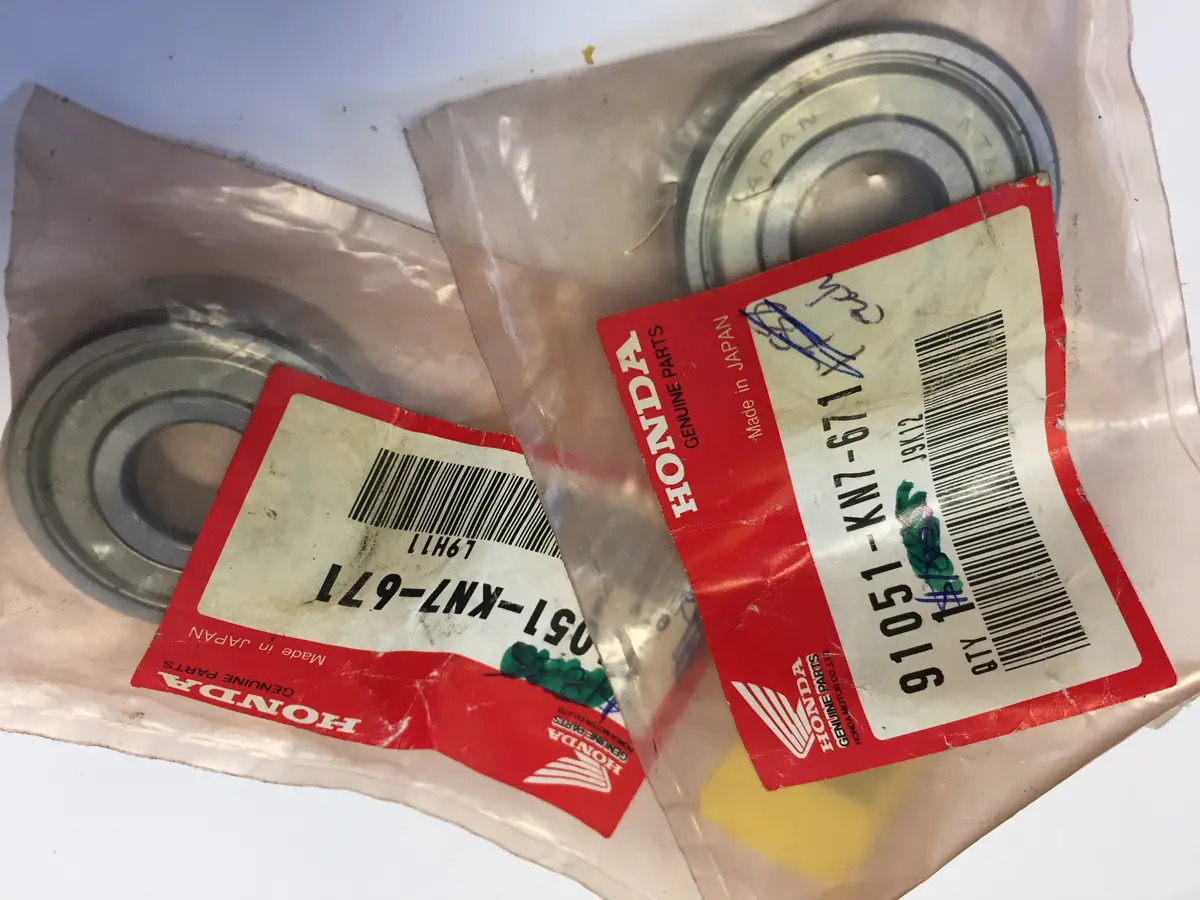 Honda Ch150 Rear Whl Bearings 1