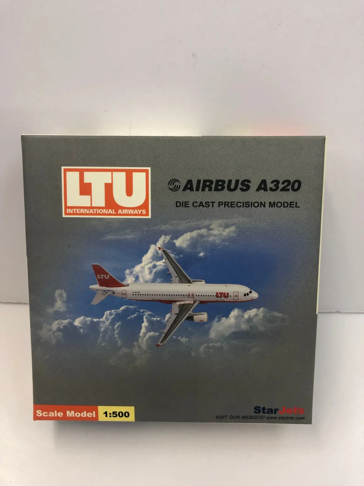 1:500 Ltu International Airways Airbus A320 1