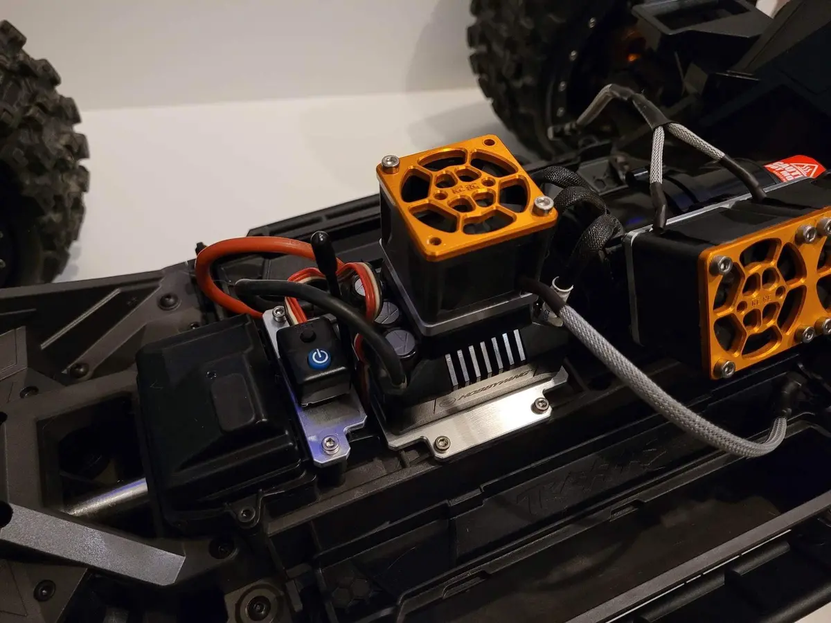 Ptxrmx60 Kc Rc Esc Support For Traxxaas Xrt With Hw Max6 1