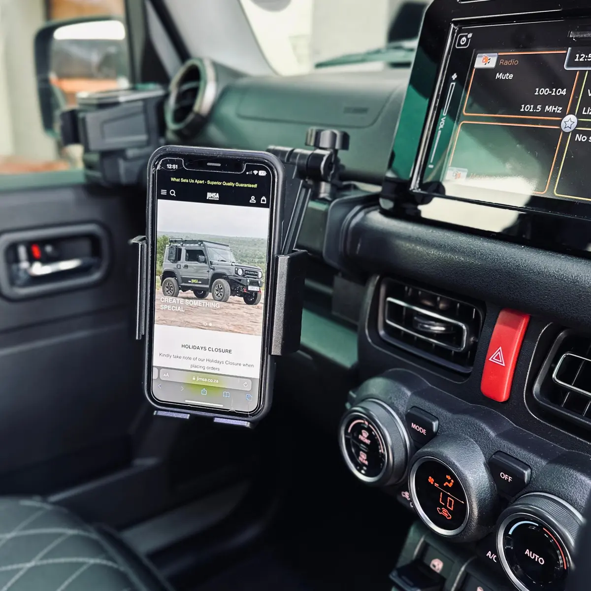 Premium Phone Holder (Jimny Year 2018+) 1