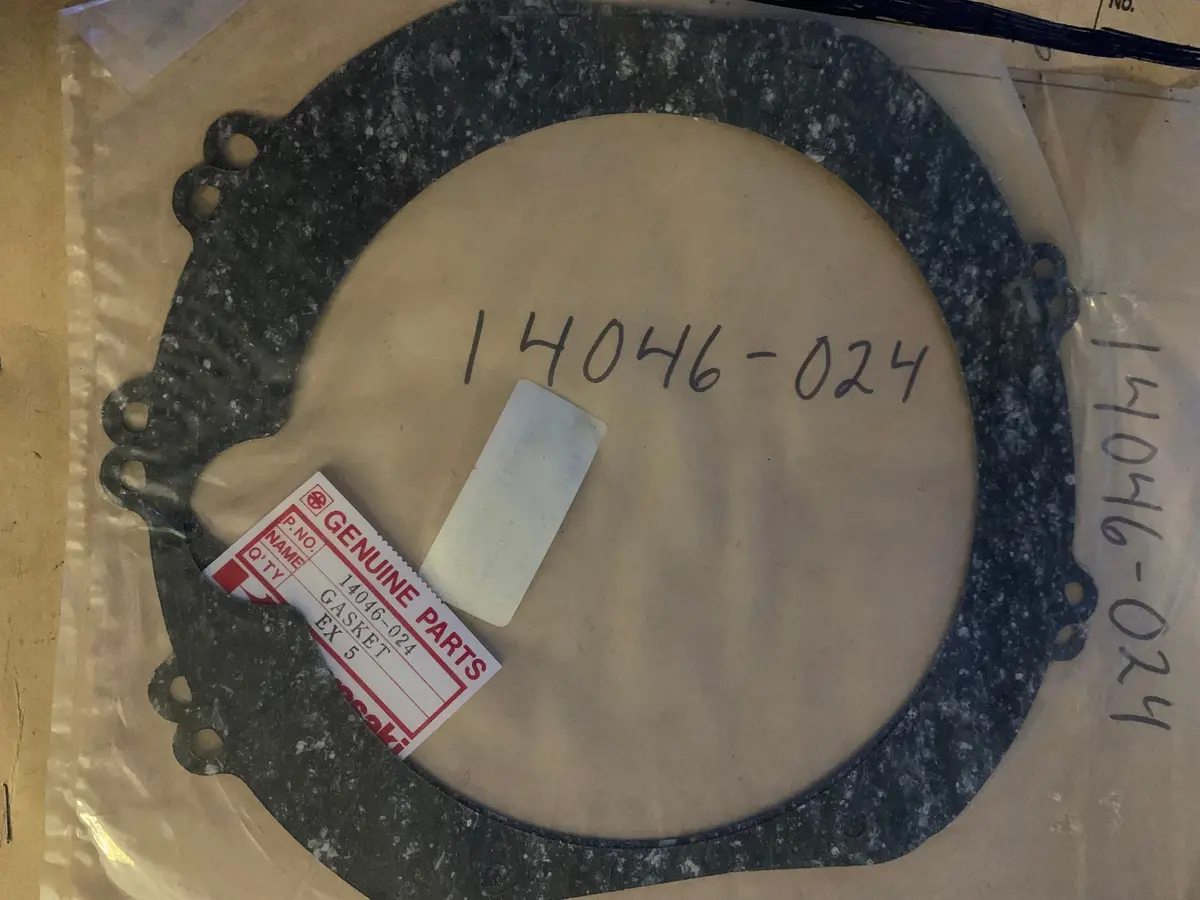 Kz1000 Kz900 Clutch Cover Gasket 1