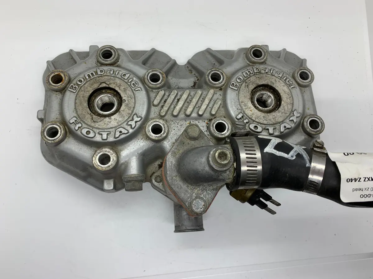 Mx-Zx 440 Cylinder Head 1