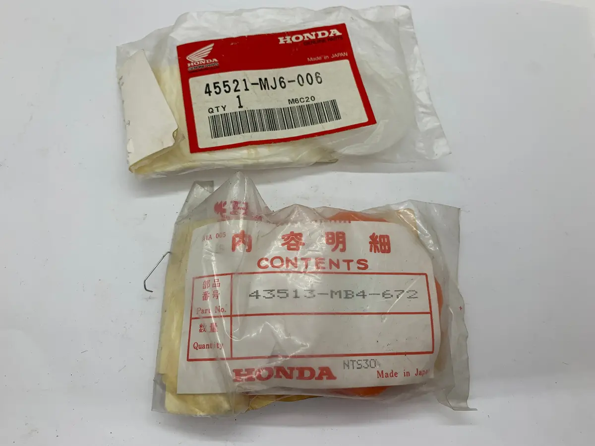 Honda Oil Cup Cap And Diaphragm Plate 1