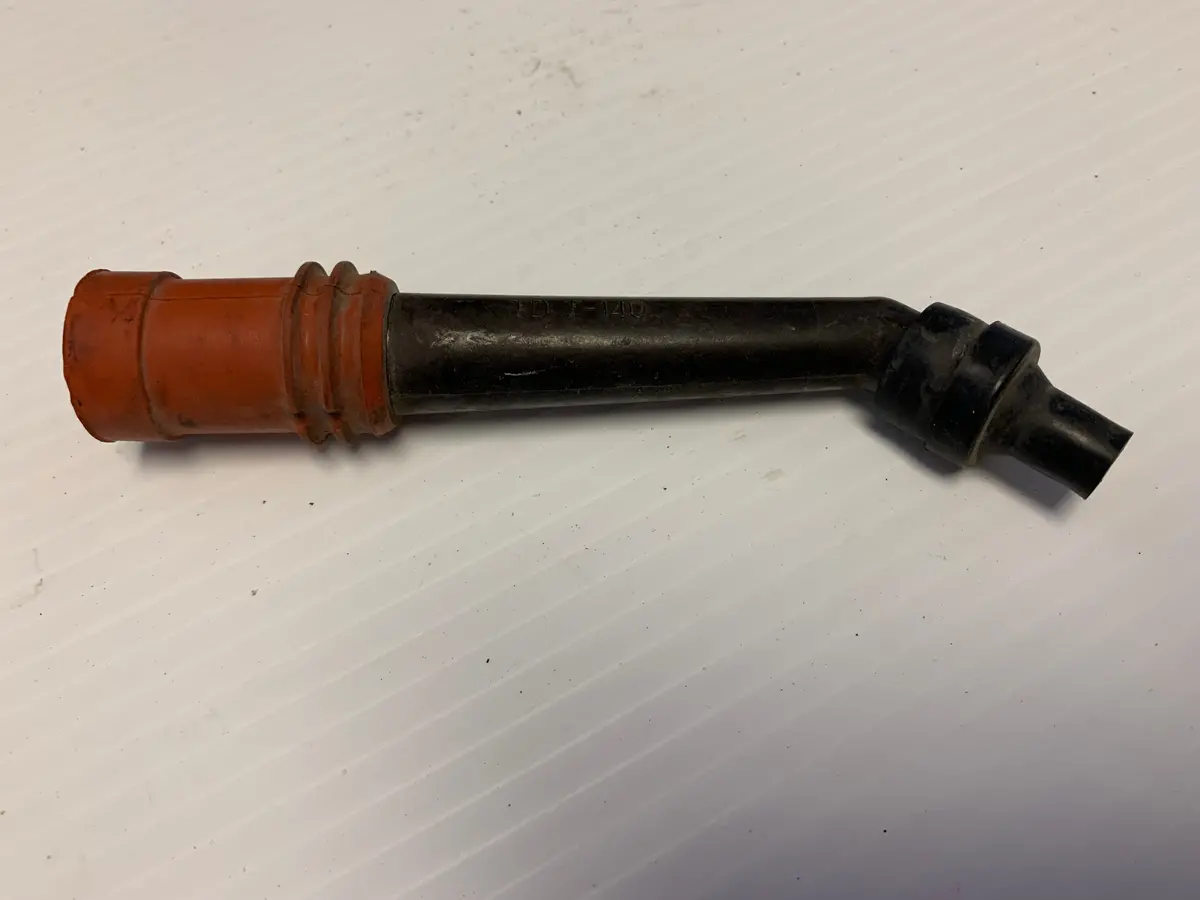 Yzf750 Fz750 Plug Cap Assy 1