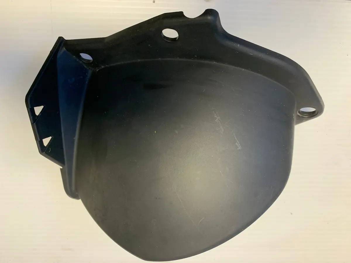 Yzf-R1 Rear Fender 1
