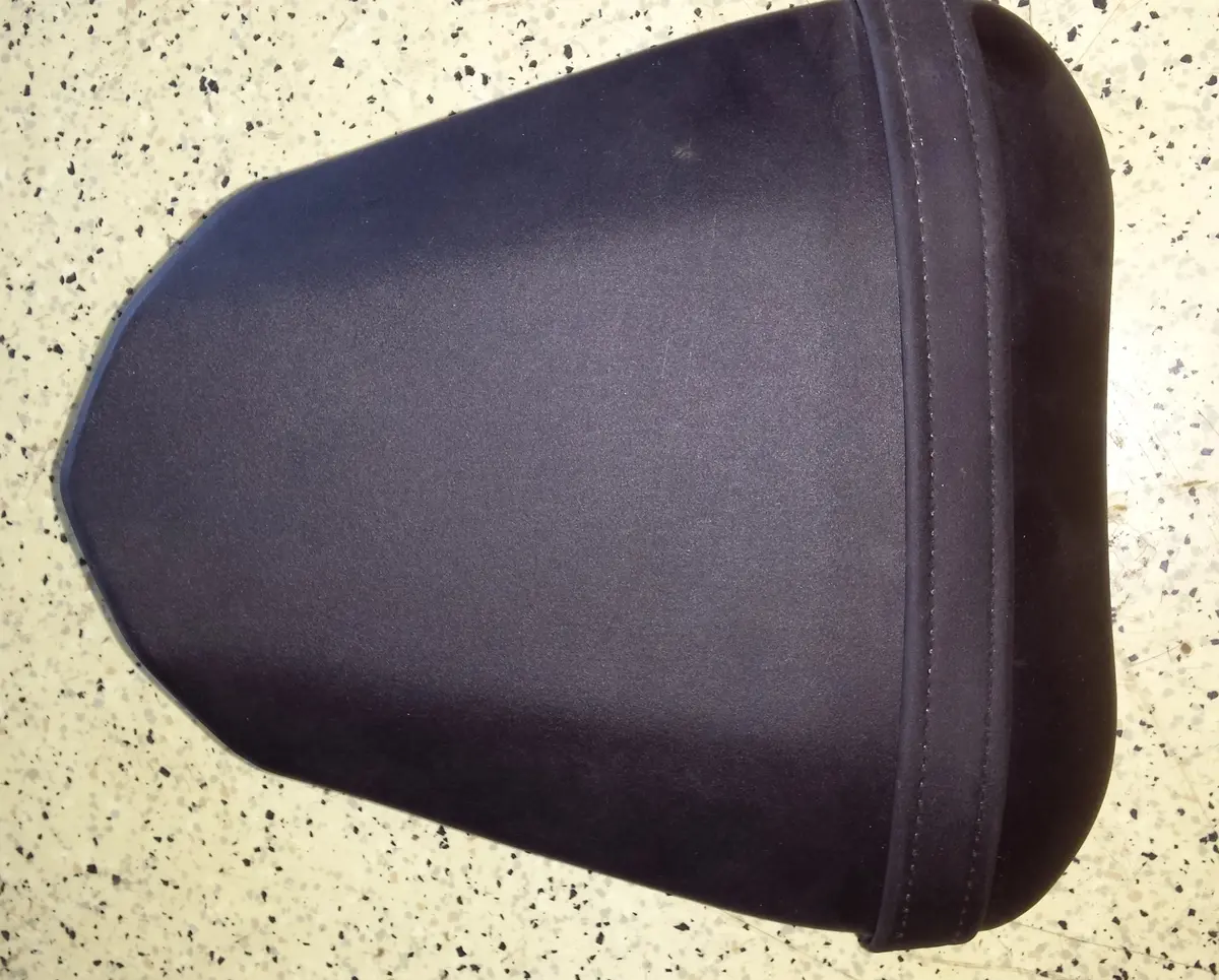 Yamaha R1 Passenger Seat 1