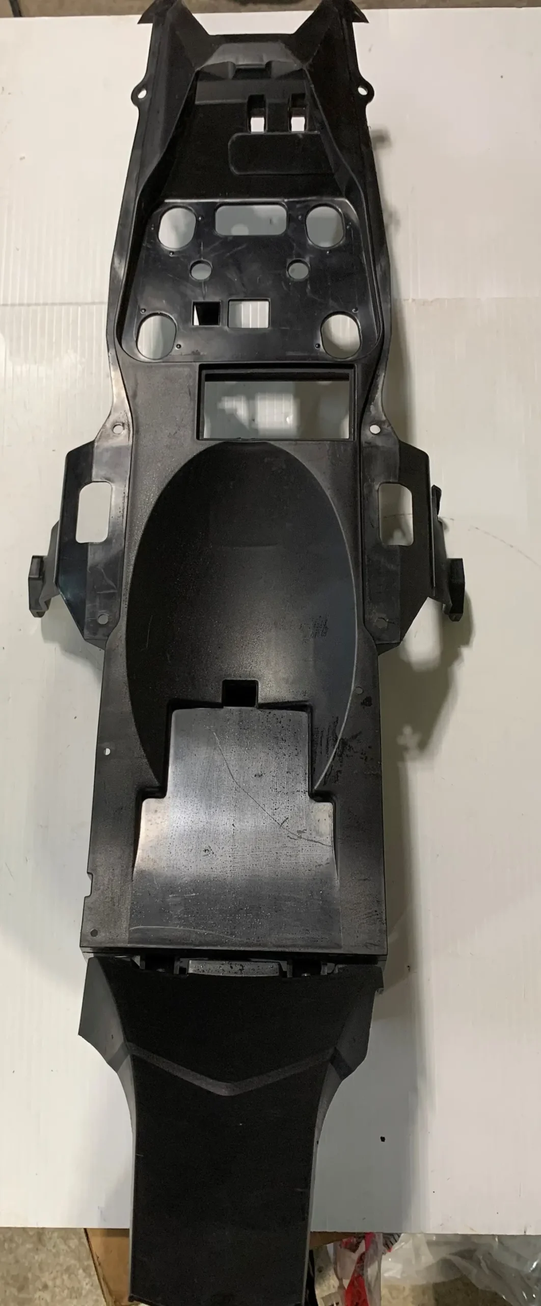 Yzfr3 Rear Fender 1