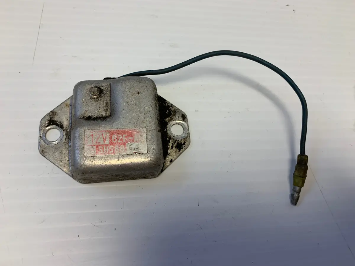 Yamaha Voltage Regulator 82F- 1