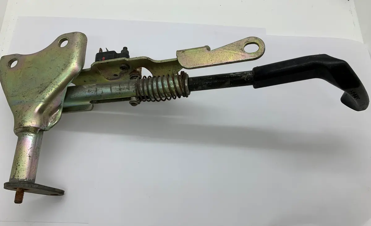 Rx-1 Reverse Lever 1