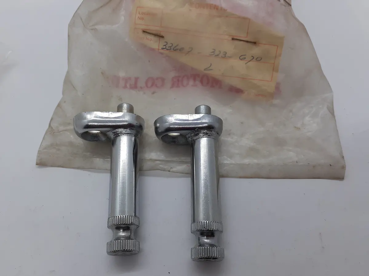 Honda Rear Signal Stems 1