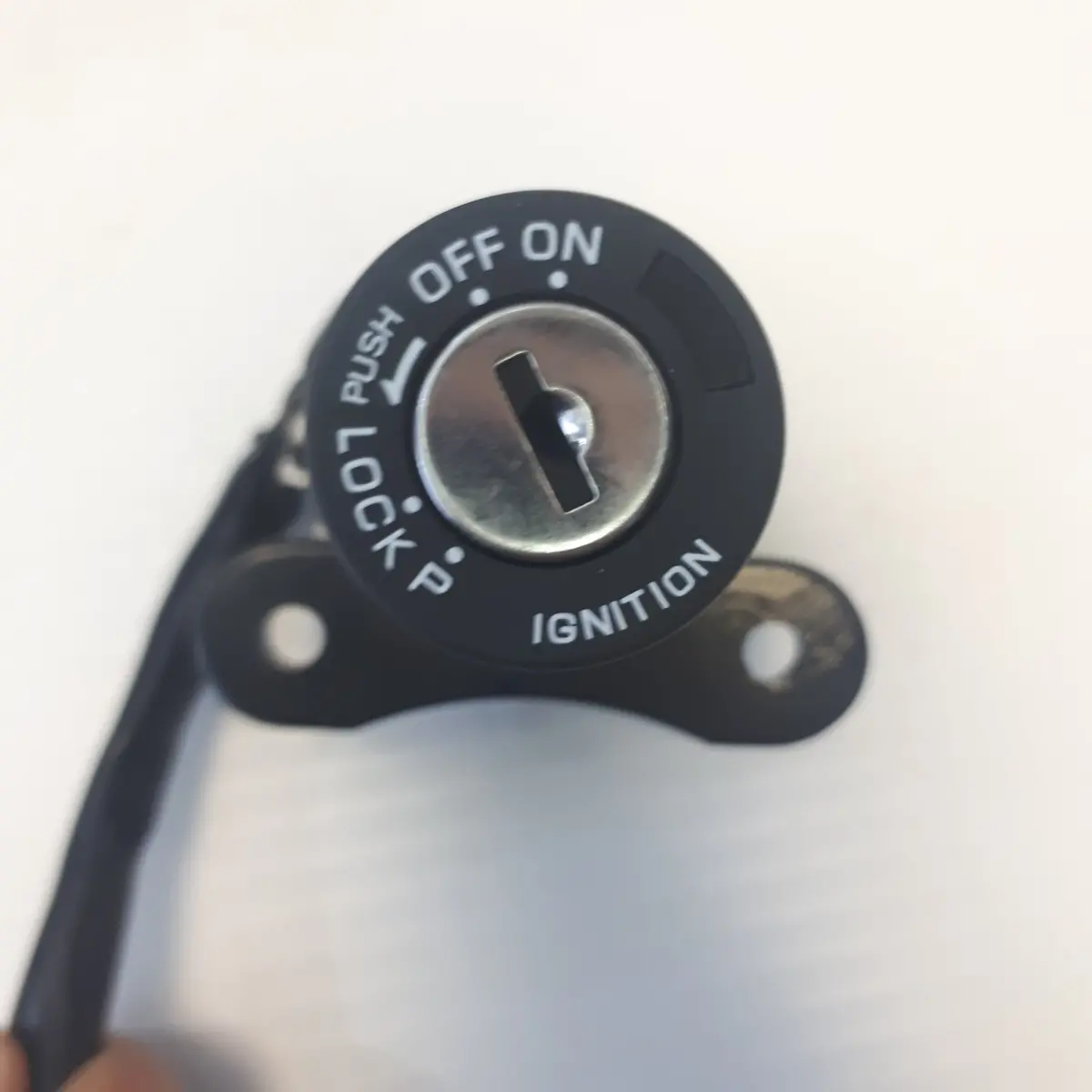 Suzuki Ignition Switch 1