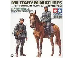 1:35 Wehrmacht Mounted Infantry Set 1