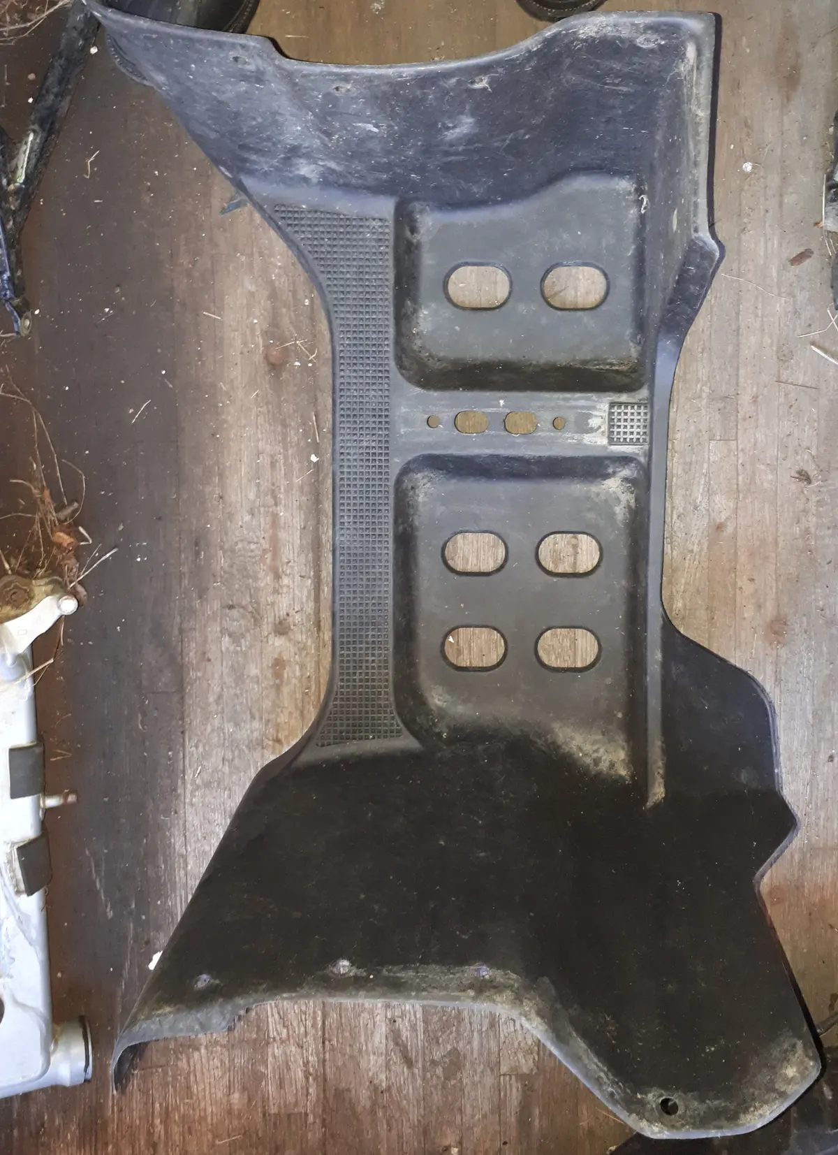 Honda Trx 450 Left Foot Well 1