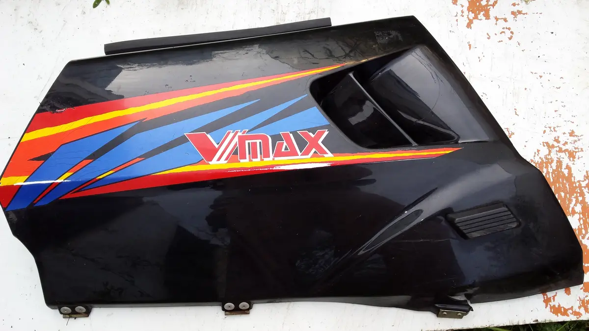 1995 V-Max 600 Left Side Panel 1